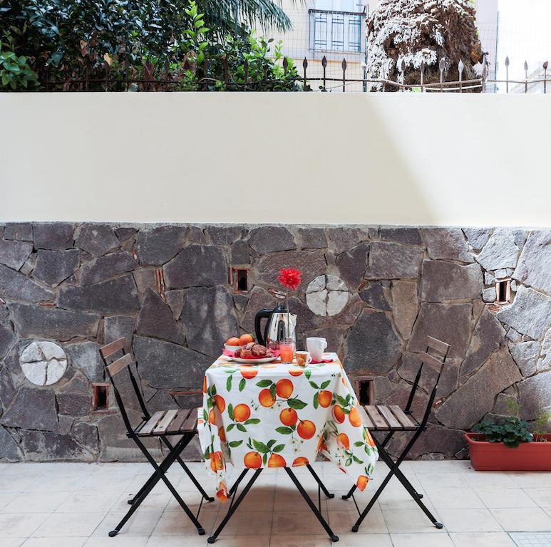 B&B Porta Della Sicilia Messina Exterior foto